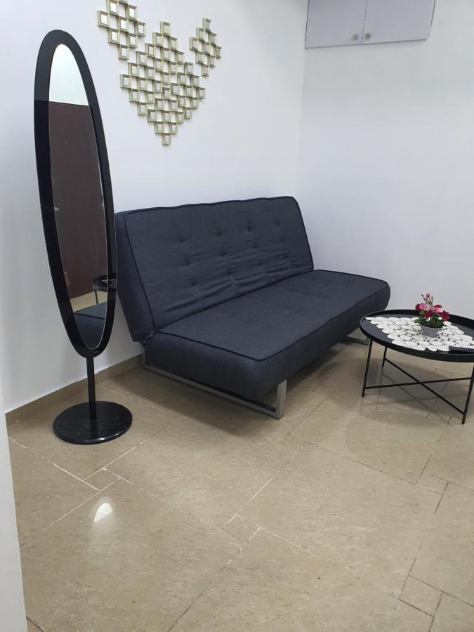 Laila'S Studio Хайфа Екстериор снимка